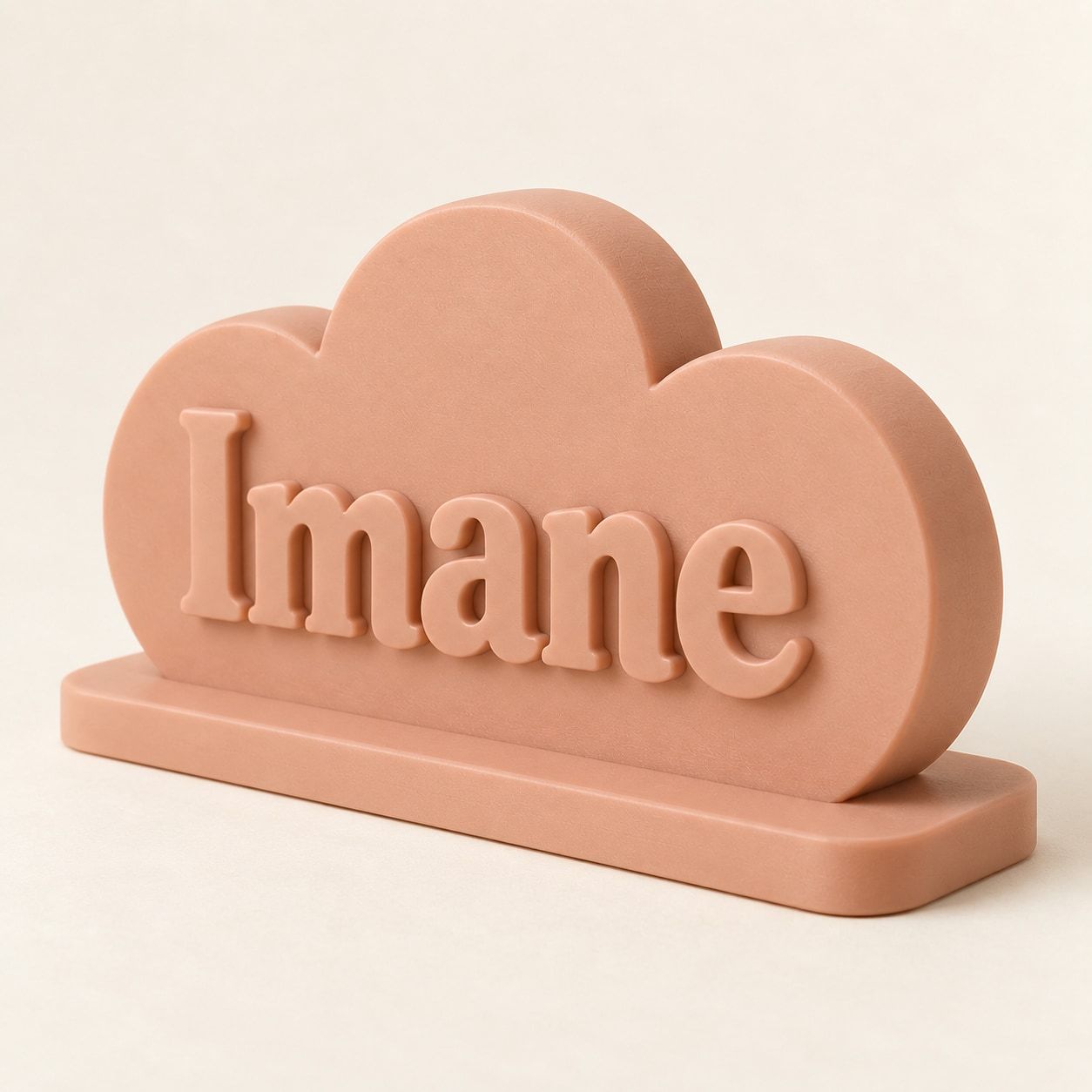Plaque nuage pêche sur socle avec le prénom Imane en relief